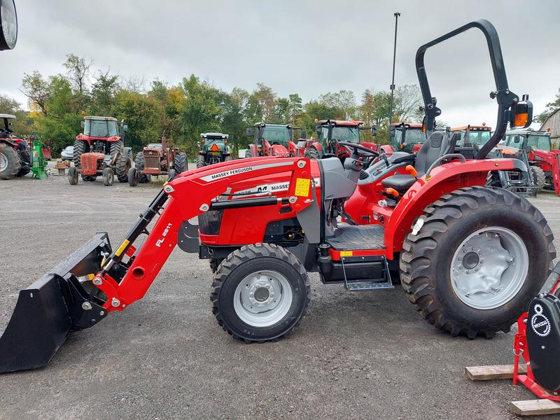 Tractors  MF1835M Photo